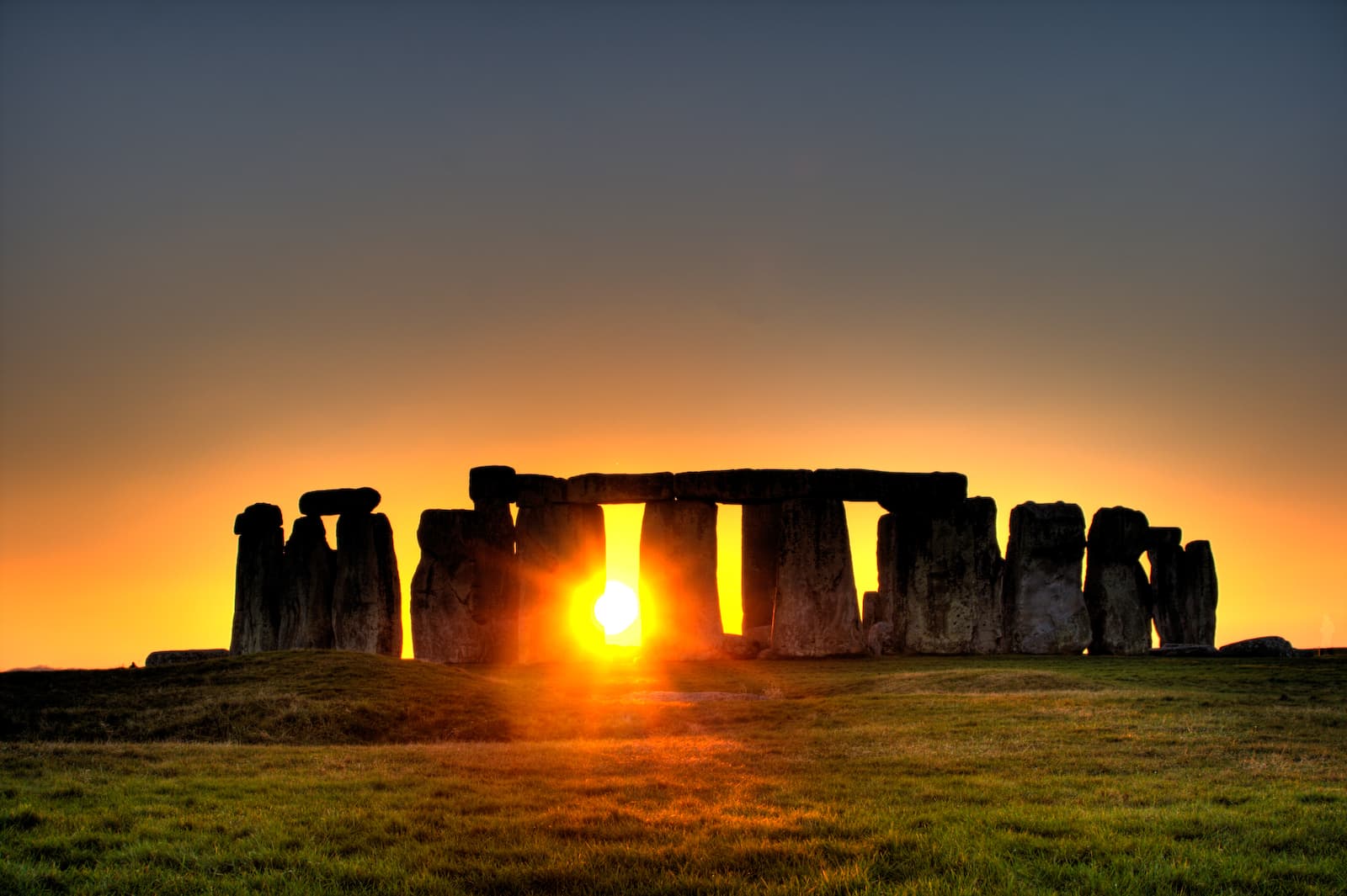 The standing stones of Stonehenge at sunset