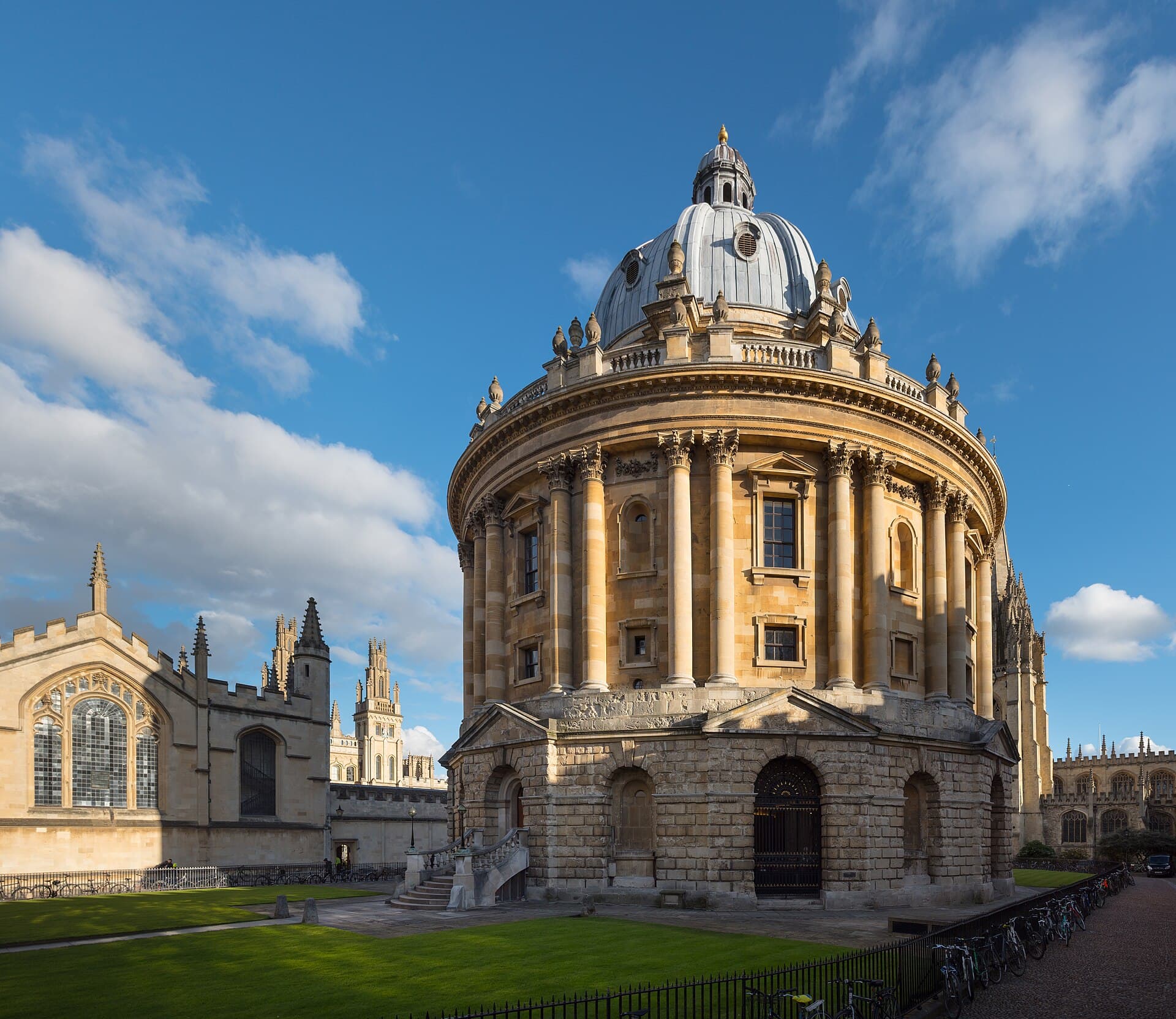 The Radcliffe Camera in Oxford under a clear blue sky